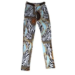 Itzy Leggings